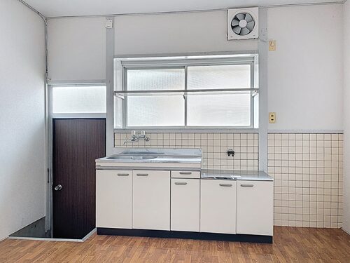 亀山アパート5号の内観写真