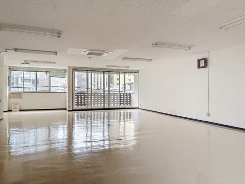 内観（北東から）